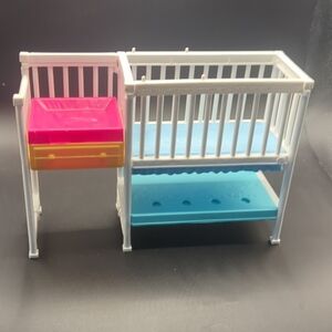 Mattel Barbie Doll House Furniture Chrissy Baby Bedroom Crib & Changing Table